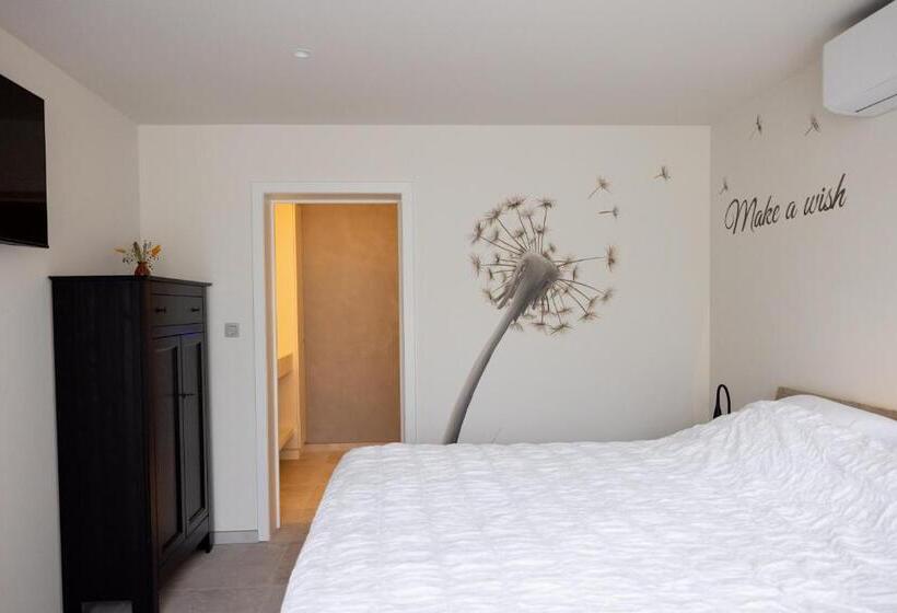 חדר סטנדרט עם טרסה, B&b Ginnekenshoeve