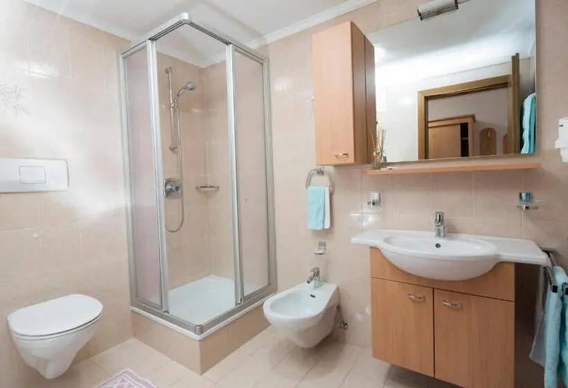 آپارتمان 1 خوابه, B&b Residence Adria