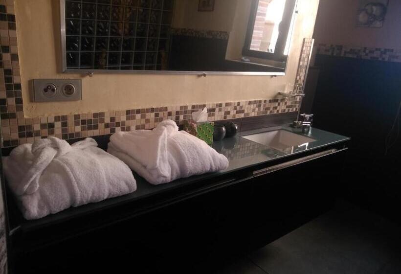 غرفة سوبيريور, Domaine La Baronne