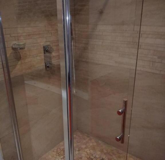 غرفة قياسية سرير كينج, Domaine La Baronne