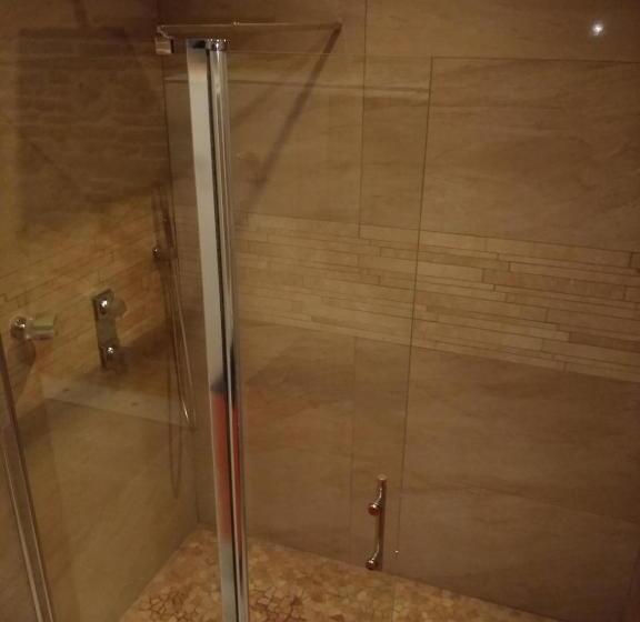 غرفة قياسية سرير كينج, Domaine La Baronne