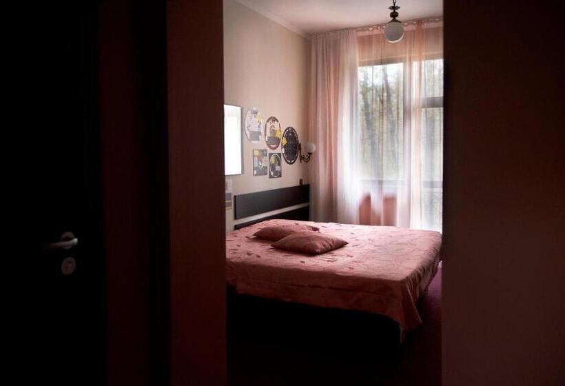 バルコニー付きデラックスルーム, Boutique Hotel Lyulyak