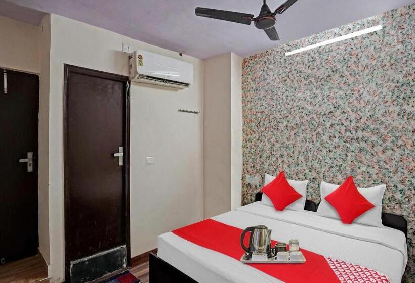 トリプルクラシックルーム, Flagship S R Hotel Near Pvr Ansal Plaza Greater Noida