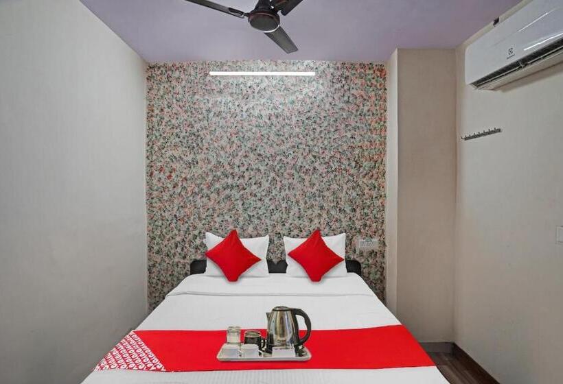 トリプルクラシックルーム, Flagship S R Hotel Near Pvr Ansal Plaza Greater Noida