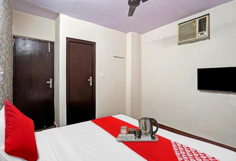 三人经典房间, Flagship S R Hotel Near Pvr Ansal Plaza Greater Noida