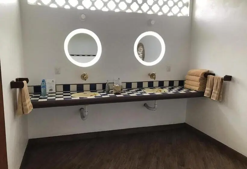 スタンダード４人部屋, Buda Mar Zipolite