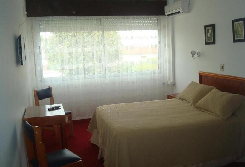 غرفة سوبيريور ثلاثية, Centenario