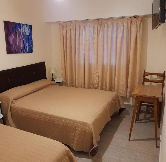 Superior Driepersoonskamer, Kube