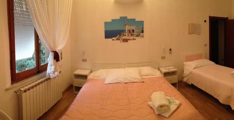 Четырехместный Номер Economy, Mediterraneo