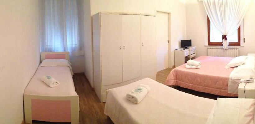 Четырехместный Номер Economy, Mediterraneo