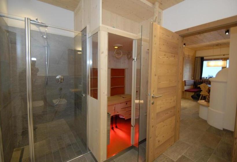 带2个卧室的高级公寓, Mühlerhof