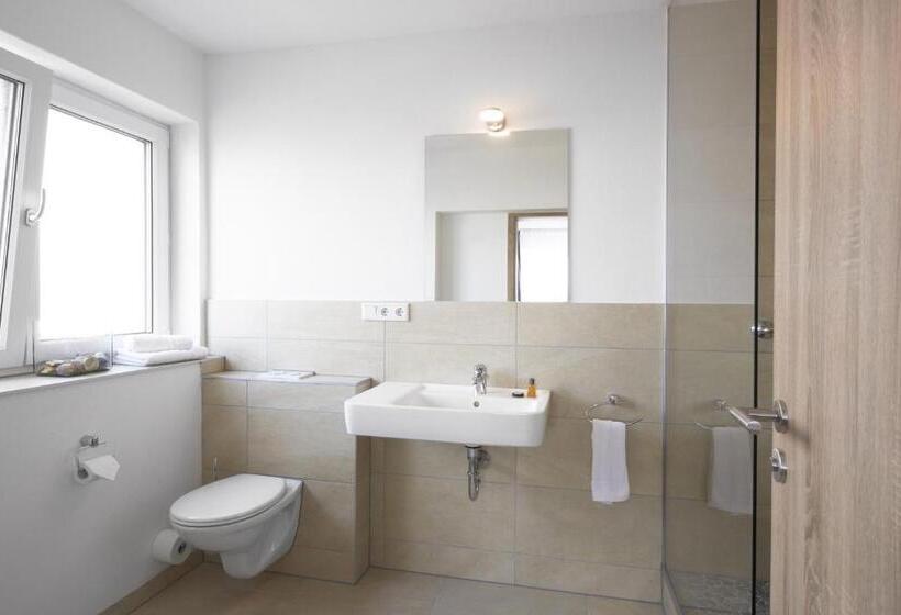 غرفة قياسية, New In Guesthouse