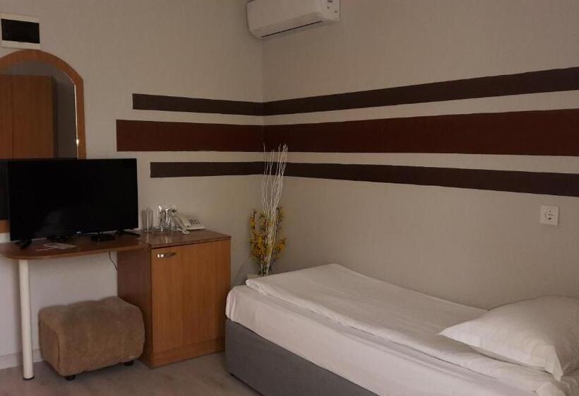 스탠다드 룸, Rio Family