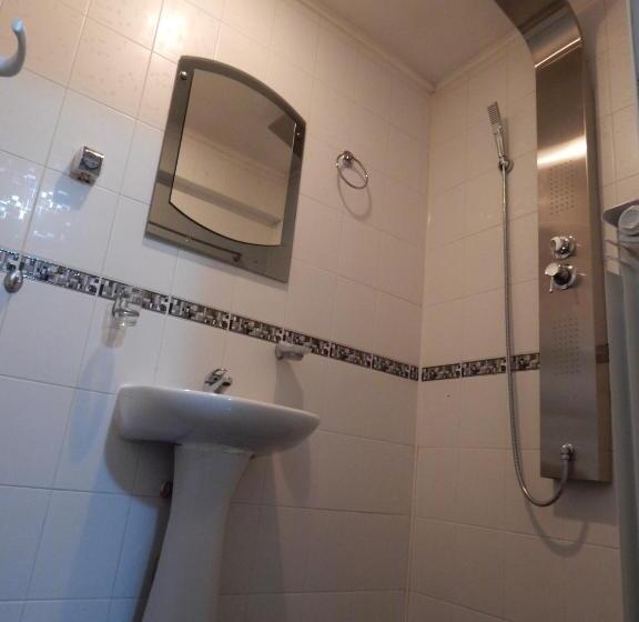 스위트, Rio Family