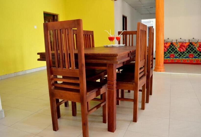 חדר אקונומי, Willpattu Wild Watch