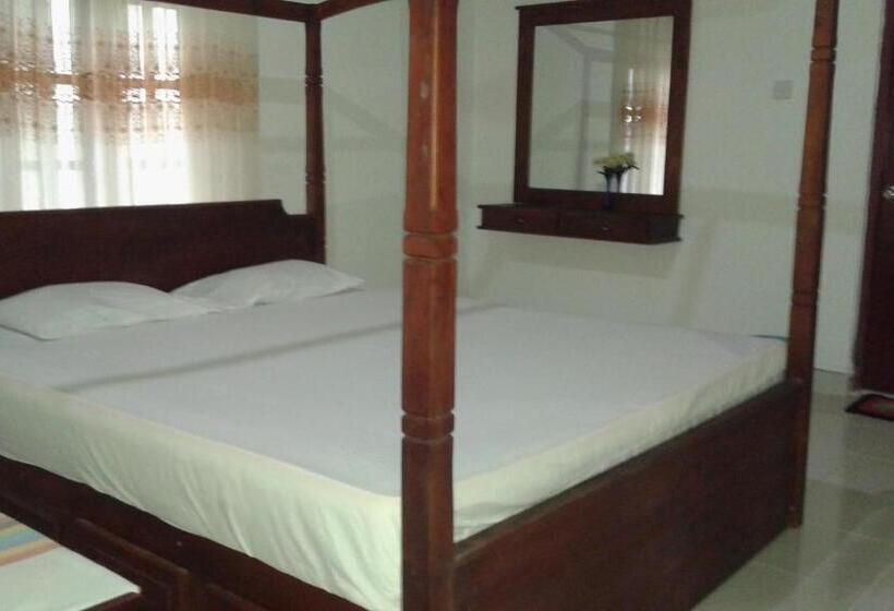 חדר משפחתי דלוקס, Willpattu Wild Watch