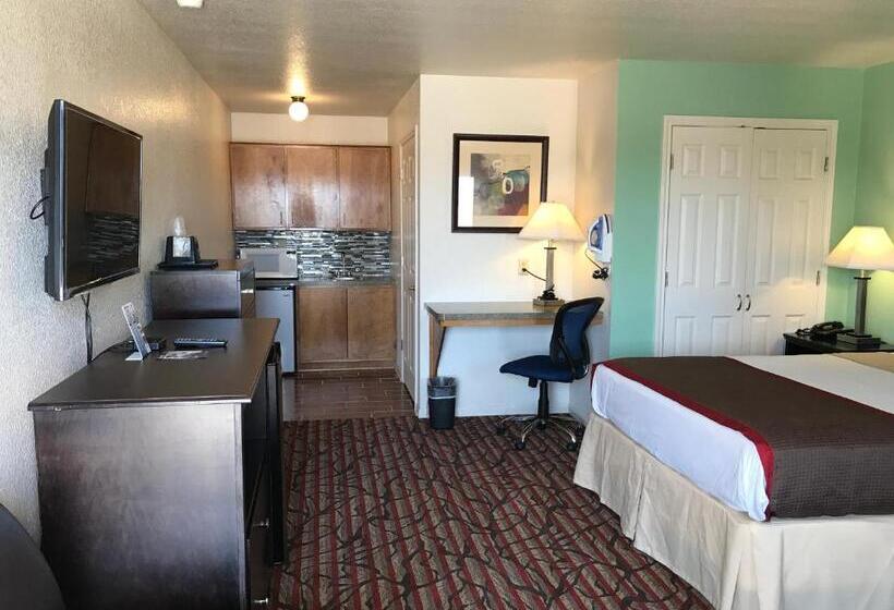 Стандартный Номер Кровать Кинг, High Five Inn