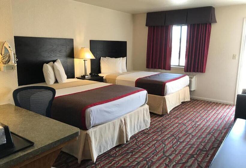 Номер Стандарт, High Five Inn