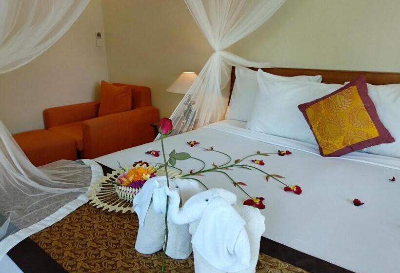 חדר דלוקס נוף בריכה, Inang Villa