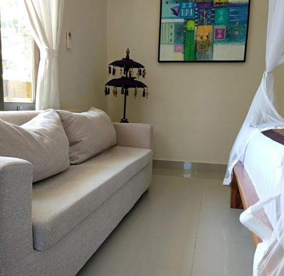 חדר סופריור, Inang Villa