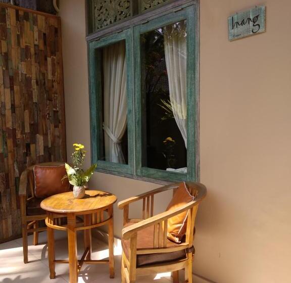 חדר סטנדרט, Inang Villa