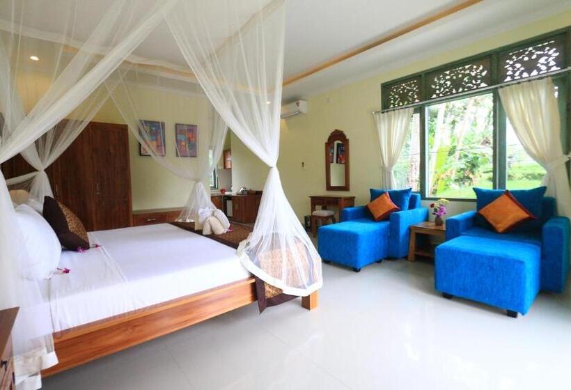 Люкс Повышенной Комфортности, Inang Villa