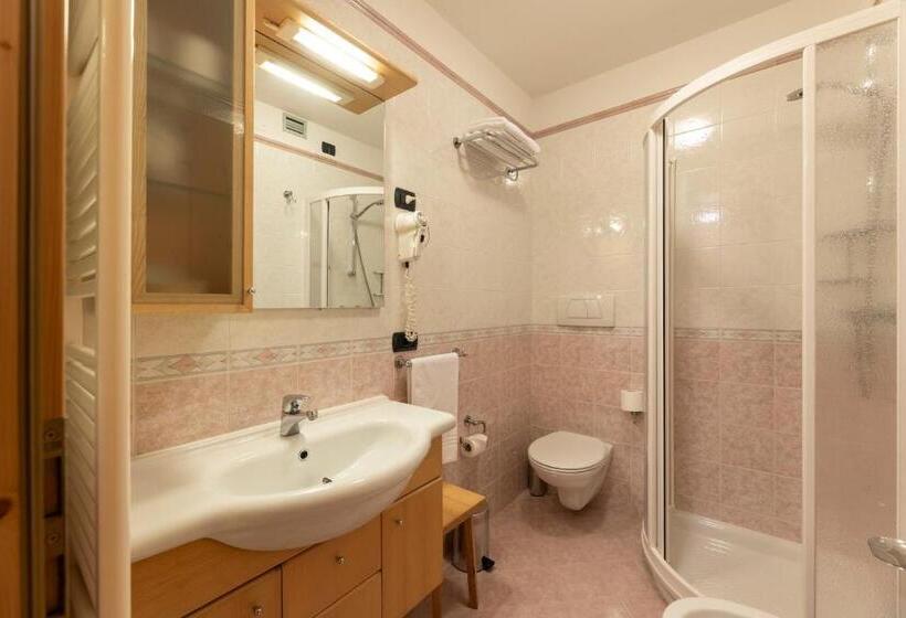 スタンダードシングルルーム, Sport Hotel Cristal