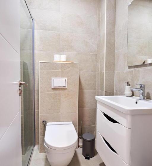 سوییت با چشمانداز باغ, Casa Collection