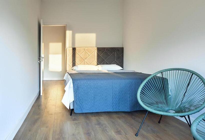 سوییت با چشمانداز باغ, Casa Collection