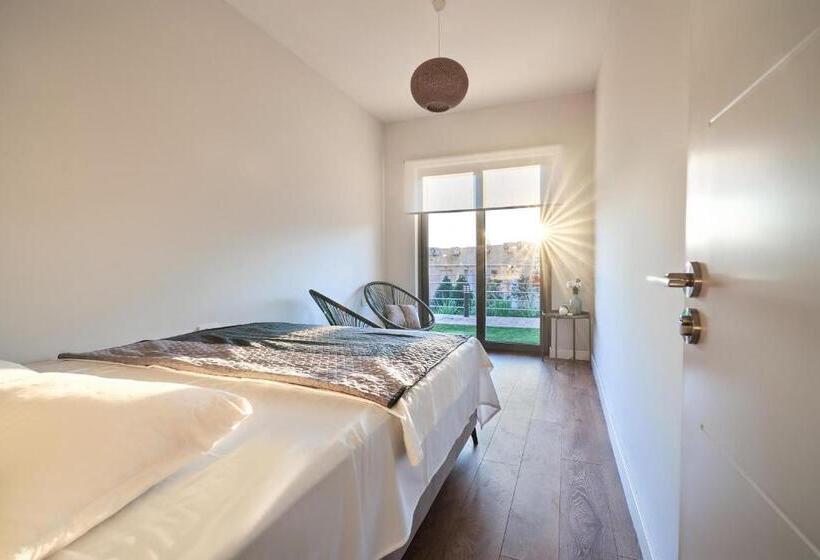 سوییت با چشمانداز باغ, Casa Collection