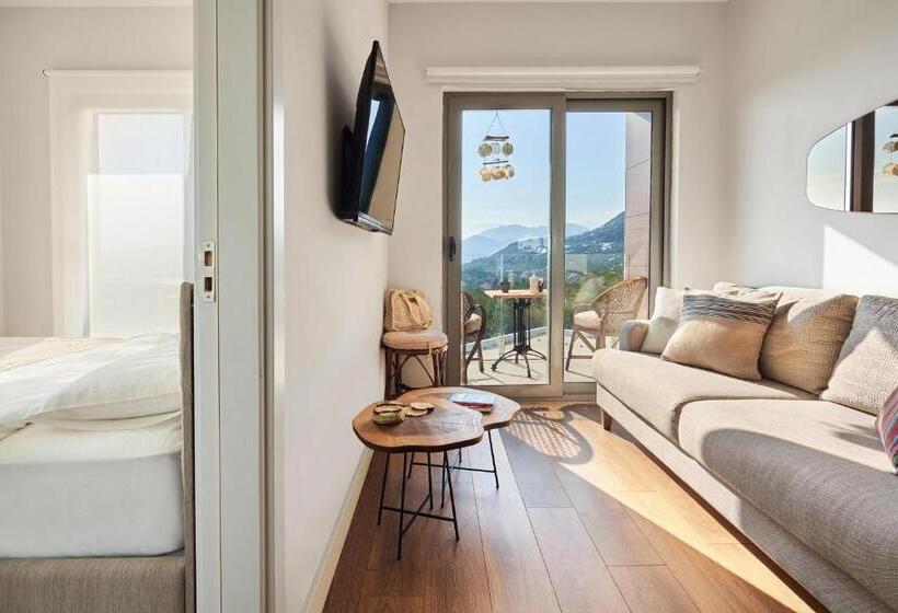 آپارتمان 2 خوابه, Casa Collection