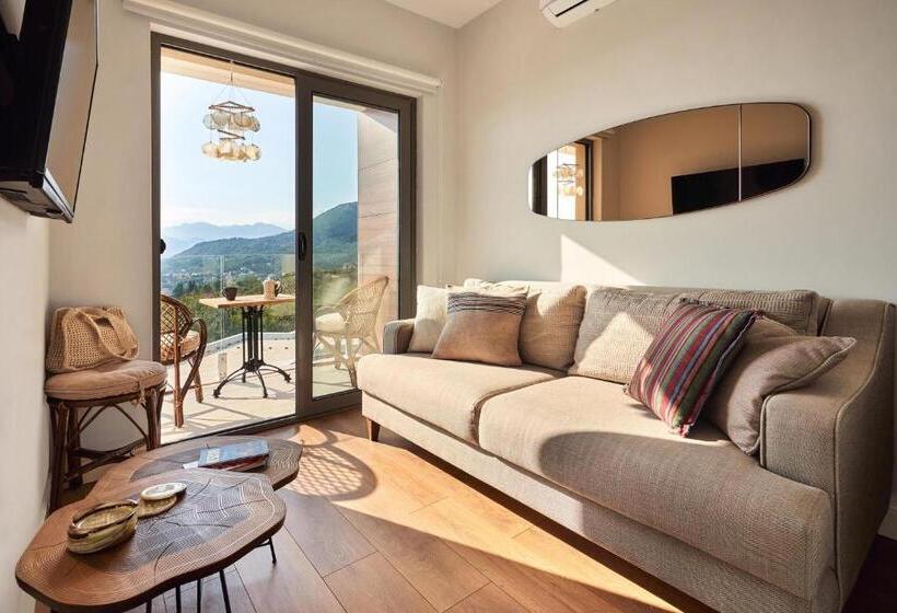 آپارتمان 2 خوابه, Casa Collection