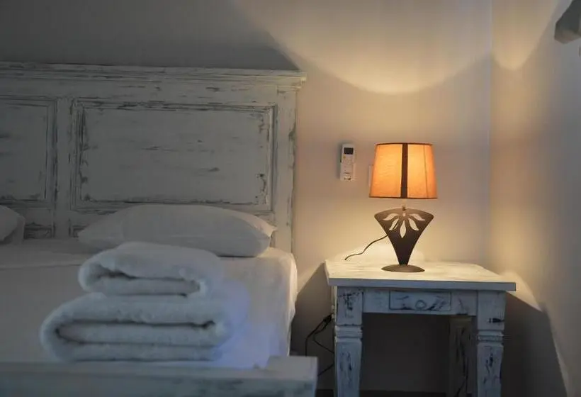 Huoneisto 1 Makuuhuone Merinäkymä, Ammos Luxury Suites