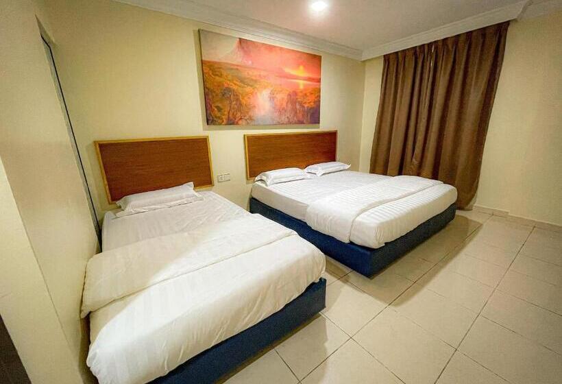 Quarto Familiar, The