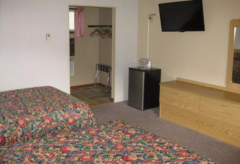 Standard Neljän Hengen Huone, Brookside Motel & Cabins