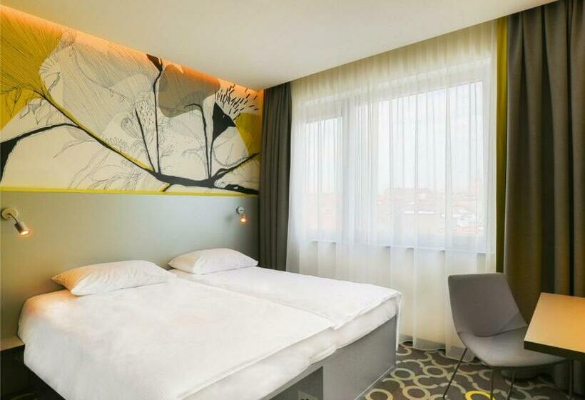 패밀리 룸, Qubus Hotel żory