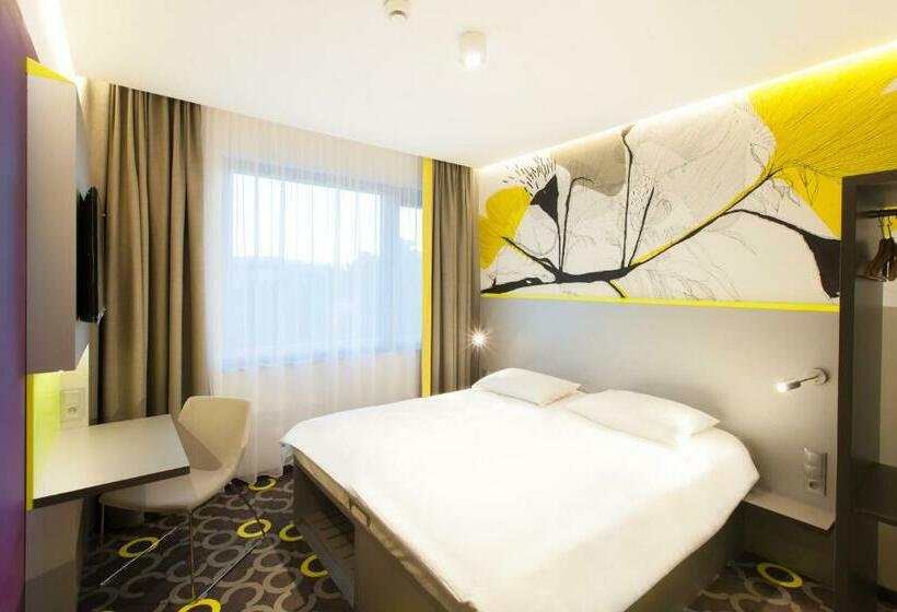 标准间, Qubus Hotel żory