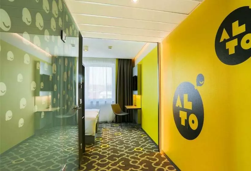Perhehuone, Qubus Hotel żory