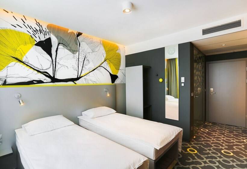 标准间, Qubus Hotel żory