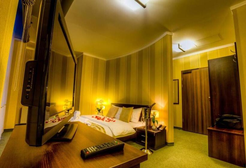 آپارتمان راحتی 1 خوابه, Aviator Hotel Restauracja & Spa