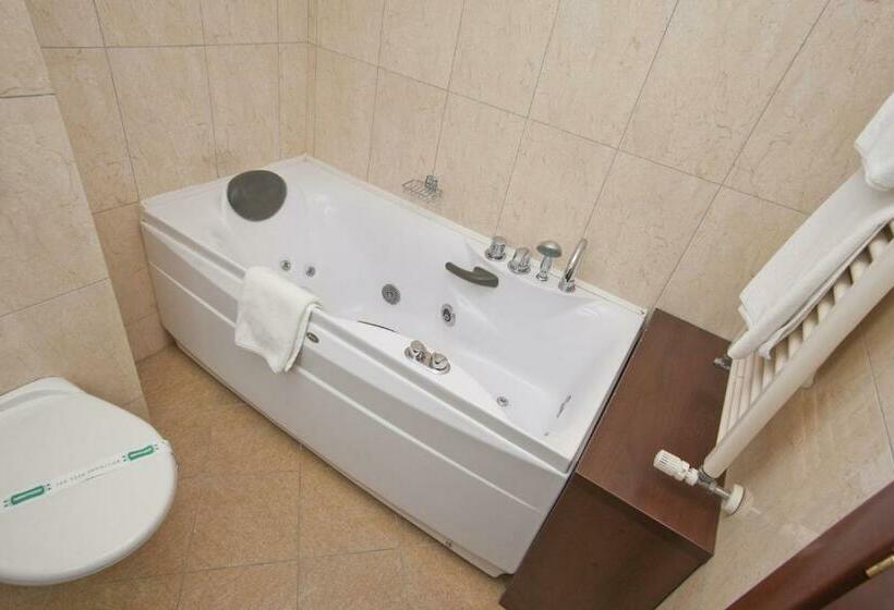 جناح غرفتين نوم, Casa Iris Hotel & Restaurant