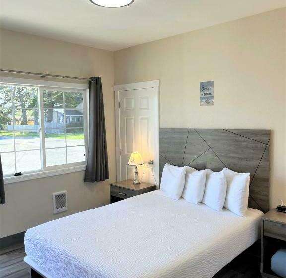 スタンダードルーム, Coastal Inn And Suites