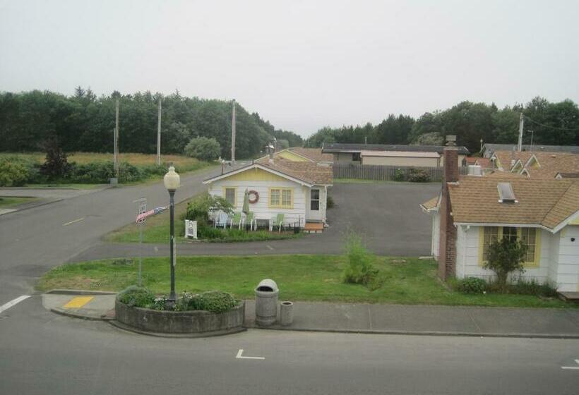 キングサイズベッドのスイートルーム, Coastal Inn And Suites