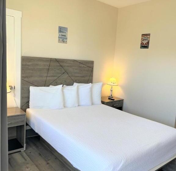 スタンダードスタジオ, Coastal Inn And Suites