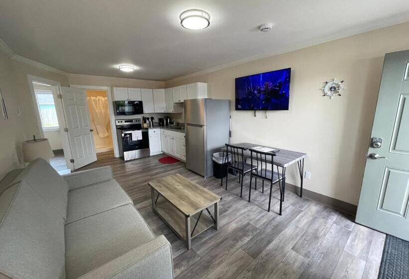 ファミリースイートの２ベッドルーム, Coastal Inn And Suites