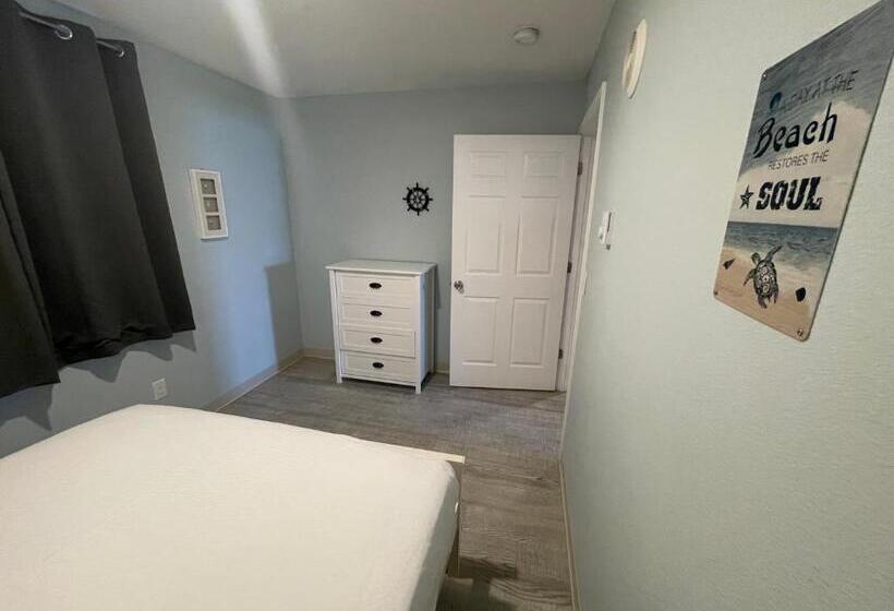 ファミリースイートの２ベッドルーム, Coastal Inn And Suites