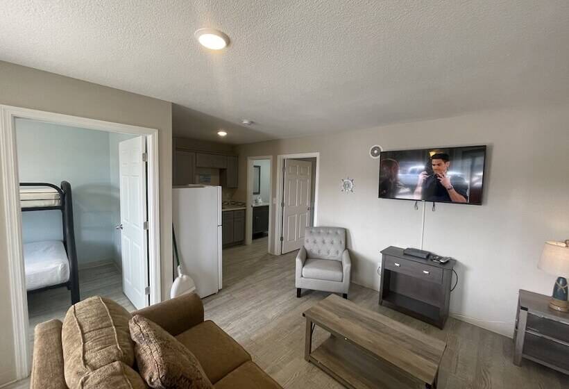 ファミリースイートの２ベッドルーム, Coastal Inn And Suites