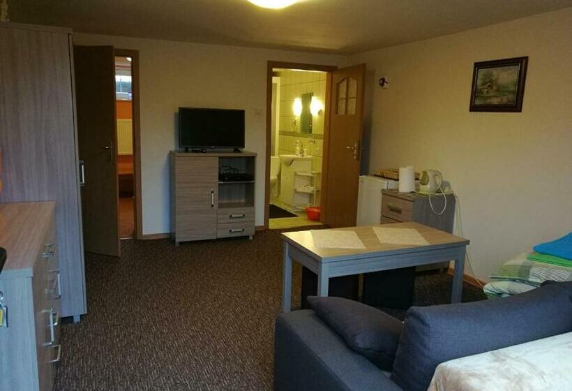 클래식 스위트, Dom Wczasowy Pięciu Pomostów I Domki Letniskowe