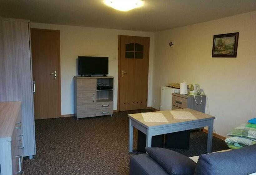 클래식 스위트, Dom Wczasowy Pięciu Pomostów I Domki Letniskowe