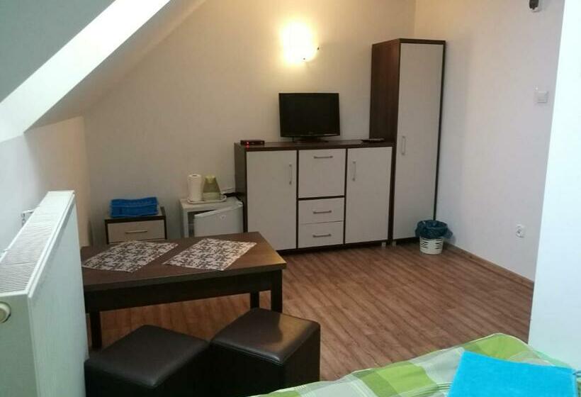 스탠다드 룸, Dom Wczasowy Pięciu Pomostów I Domki Letniskowe